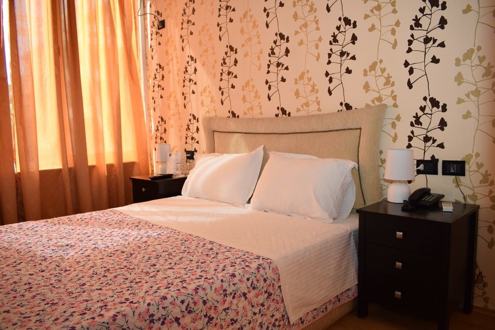 Royal Vila Hotel 地拉那 外观 照片